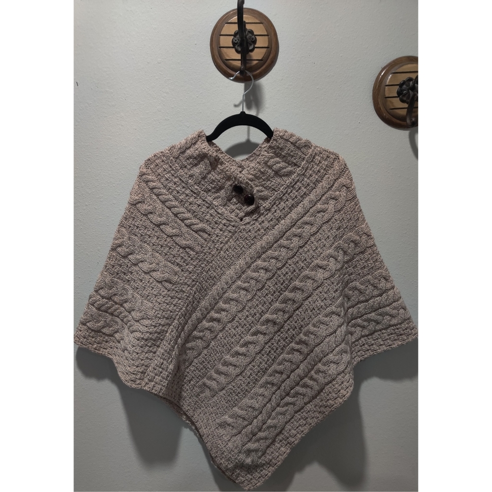 SOLD Aran Woolen Mills Taupe Oatmeal Irish Wool Knit Poncho